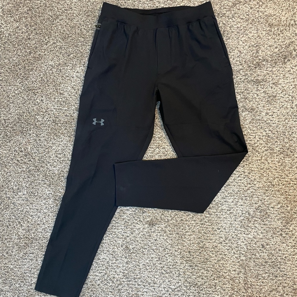 Men’s Fitted Workout Pants